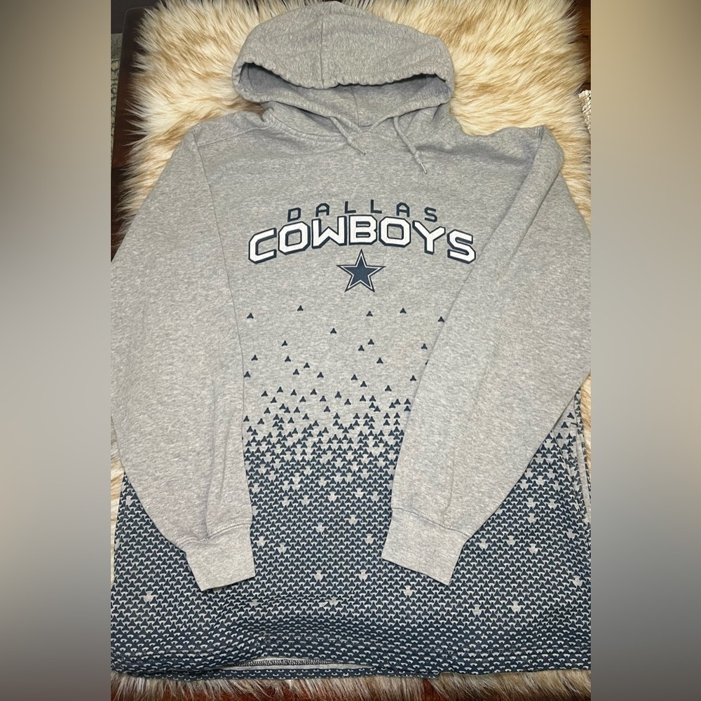 Dallas Cowboys Authentic Apparel Hoodie – Gray – Size M